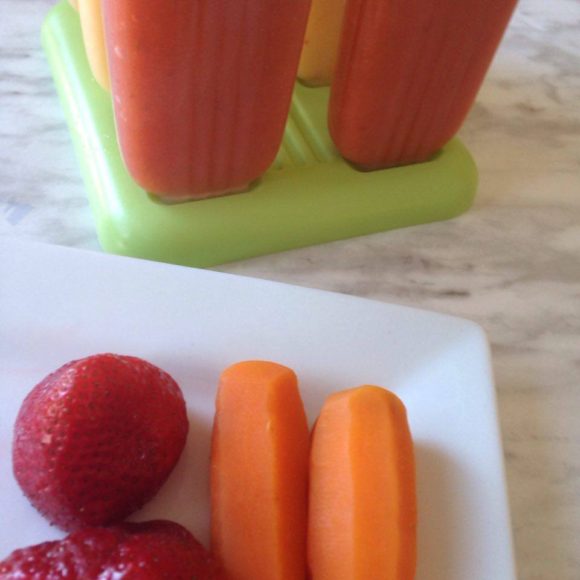 Three Easy Homemade Popsicles Recipes: Strawberries and Carrots Recipe