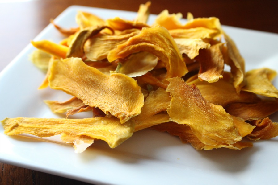 3 Simple tips for making the best dried mango, ever!