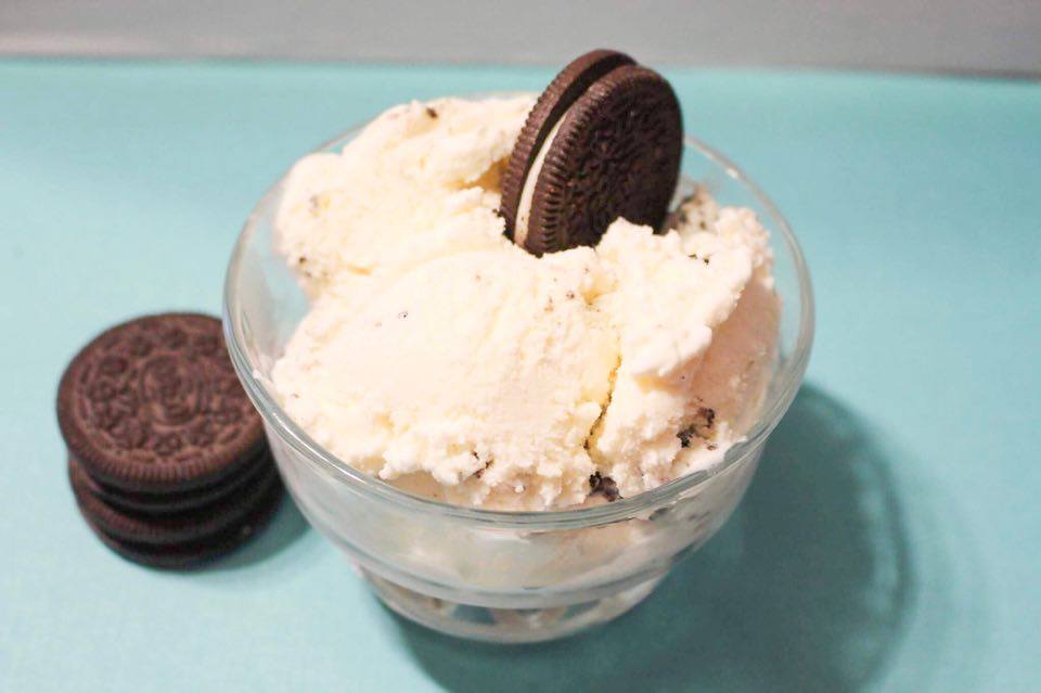 Easy Homemade Oreo Ice Cream Recipe