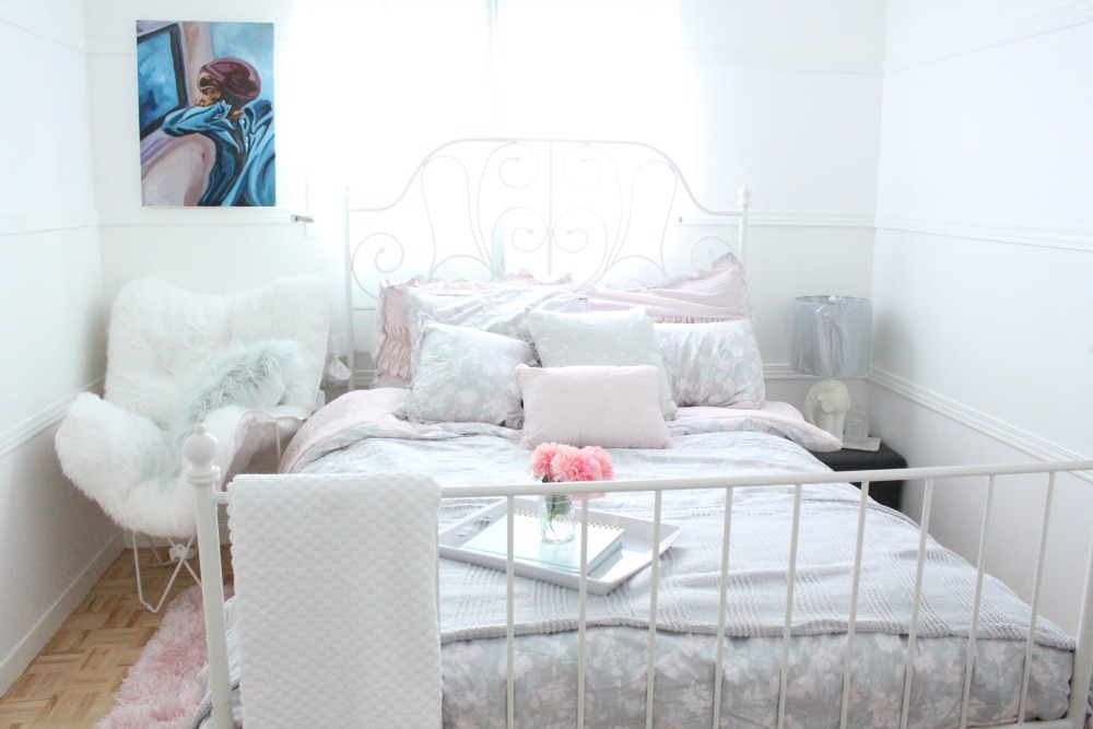 Super Affordable Guest Room Makeover