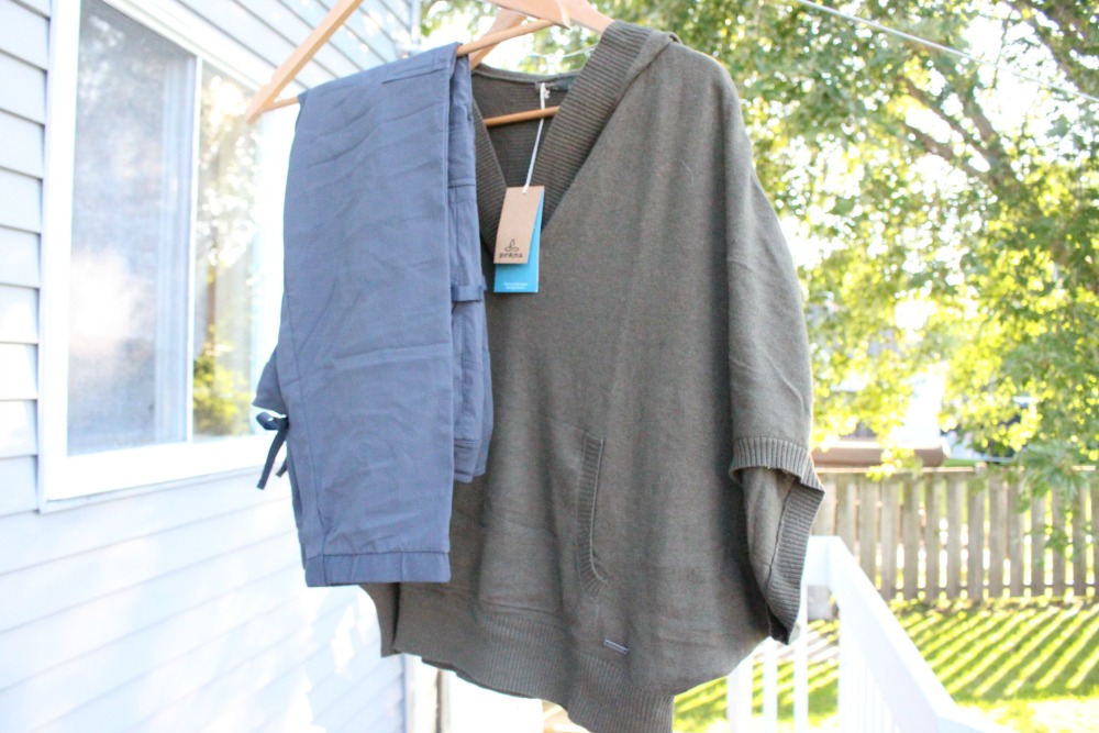 Stop Sweating The Small Stuff + prAna Sustainable Fall Fashion Items