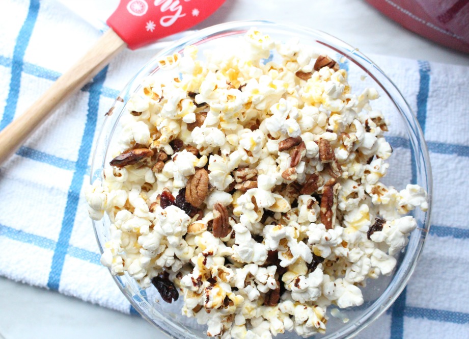 Craving Something Sweet? You’re Going To LOVE This Popcorn Recipe