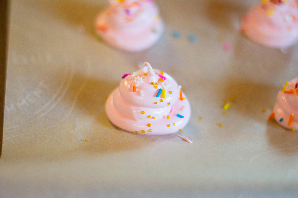 Magical Unicorn Poop | Meringue Cookies Recipe