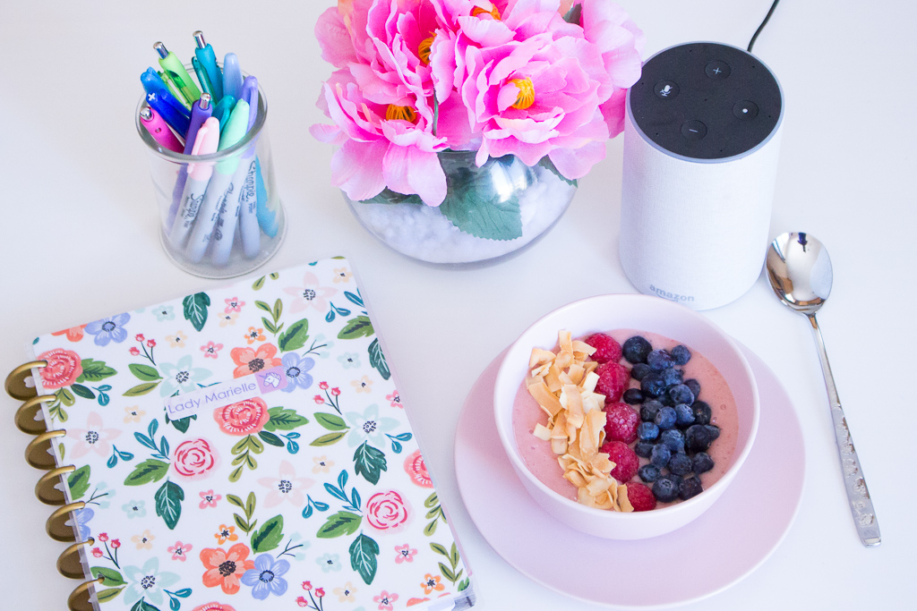 Delicious And Simple Smoothie Bowl Recipe To Jump Start Your Day