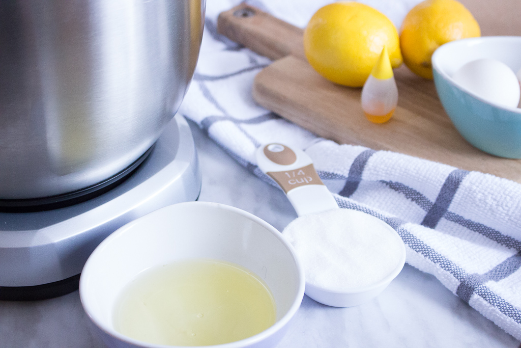 Simple Homemade Lemon Macarons Recipe