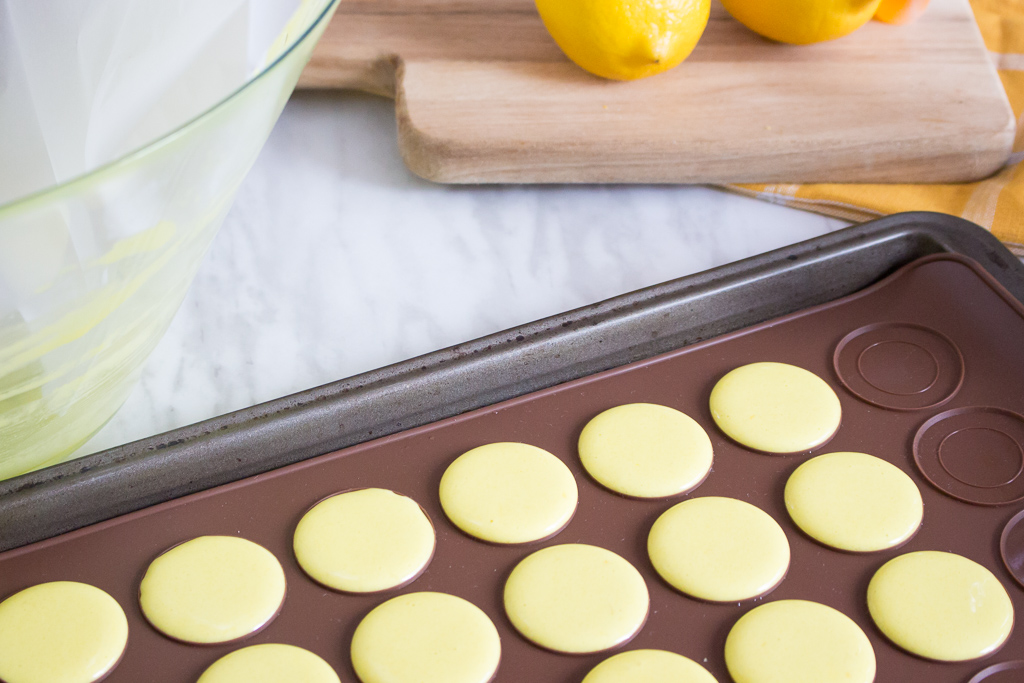 Simple Homemade Lemon Macarons Recipe