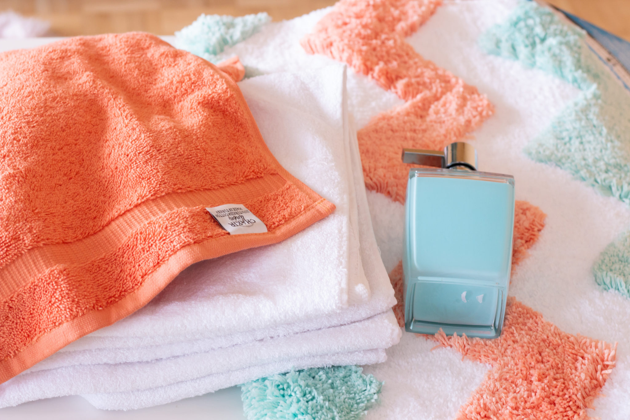 5 Simple and Inexpensive Ways to Make your Bathroom Look Better