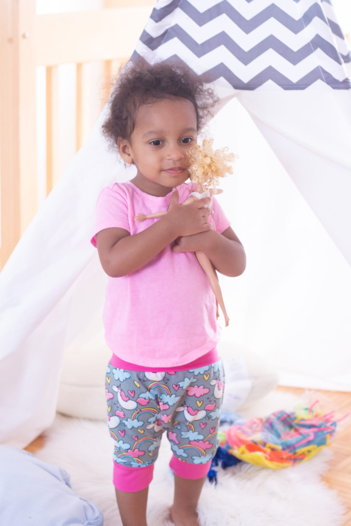How To Encourage Independent Play In Toddlers | Philips Avent Digital Monitor
