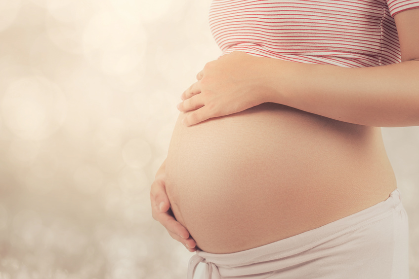 Experiencing These 3 Common Pregnancy Symptoms? Here's How to Treat Them Naturally
