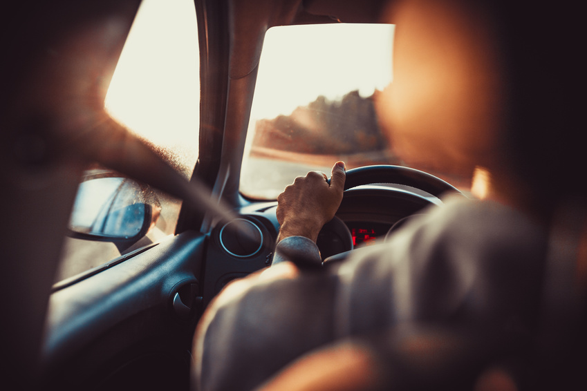 Going on a Family Road Trip This Summer? 3 Tips to Help You Relax and Enjoy the Drive