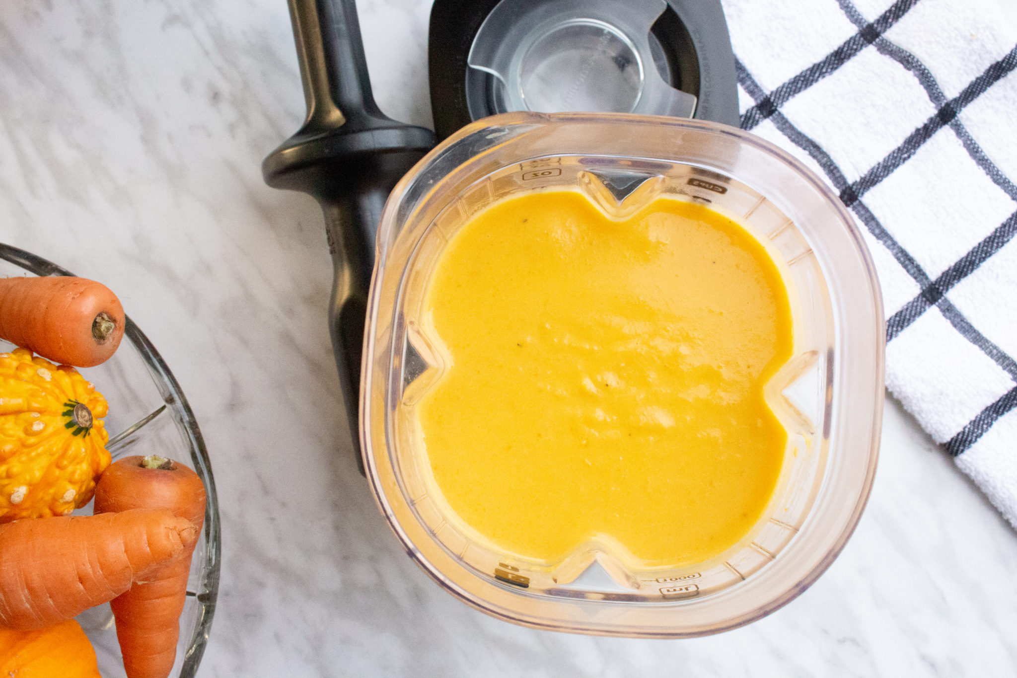 Easy Creamy Carrot Soup Recipe