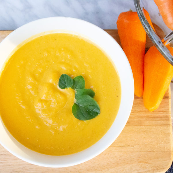 Easy Creamy Carrot Soup Recipe
