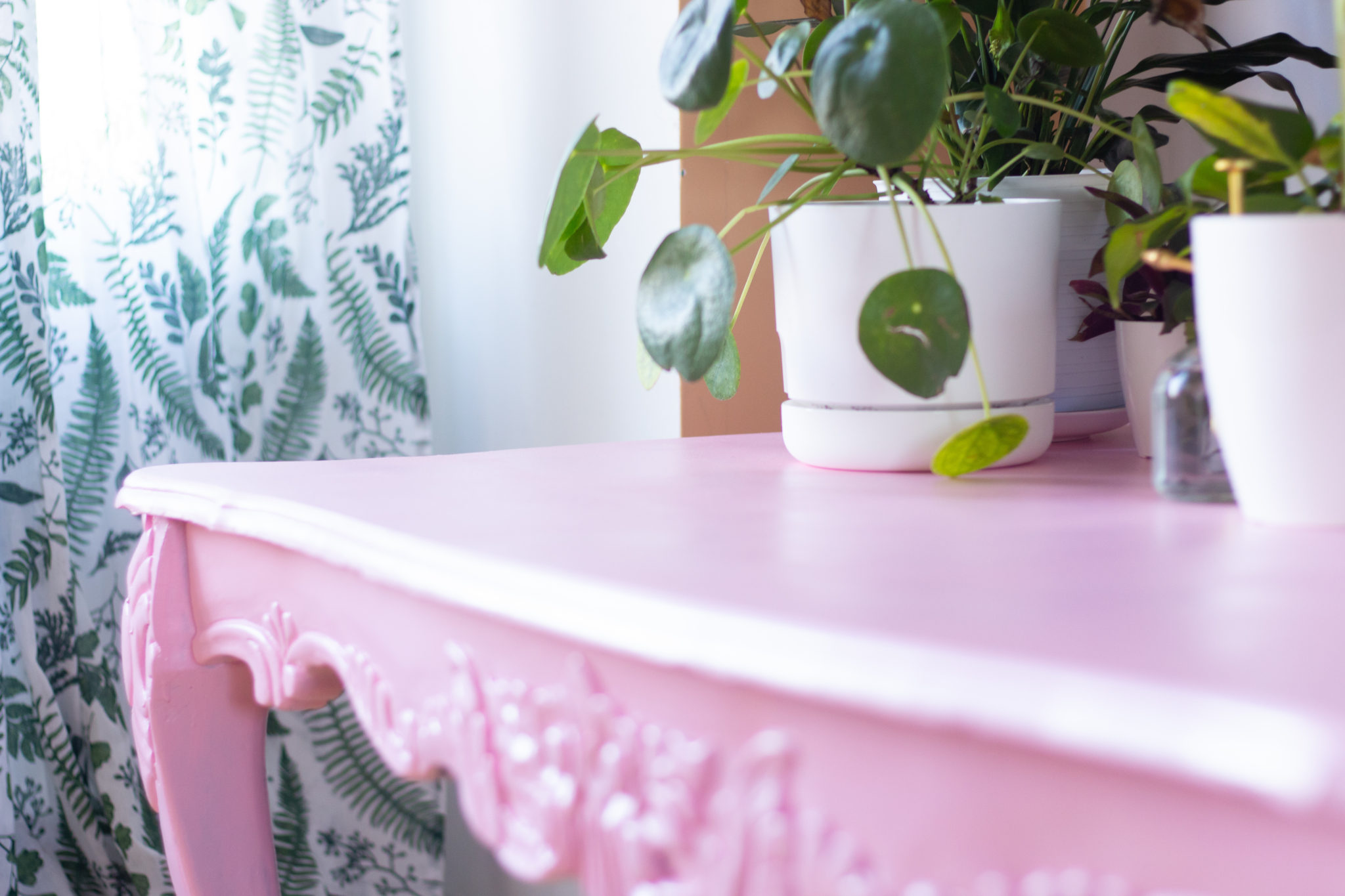 Pretty In Pink | Before & After Coffee Table Makeover