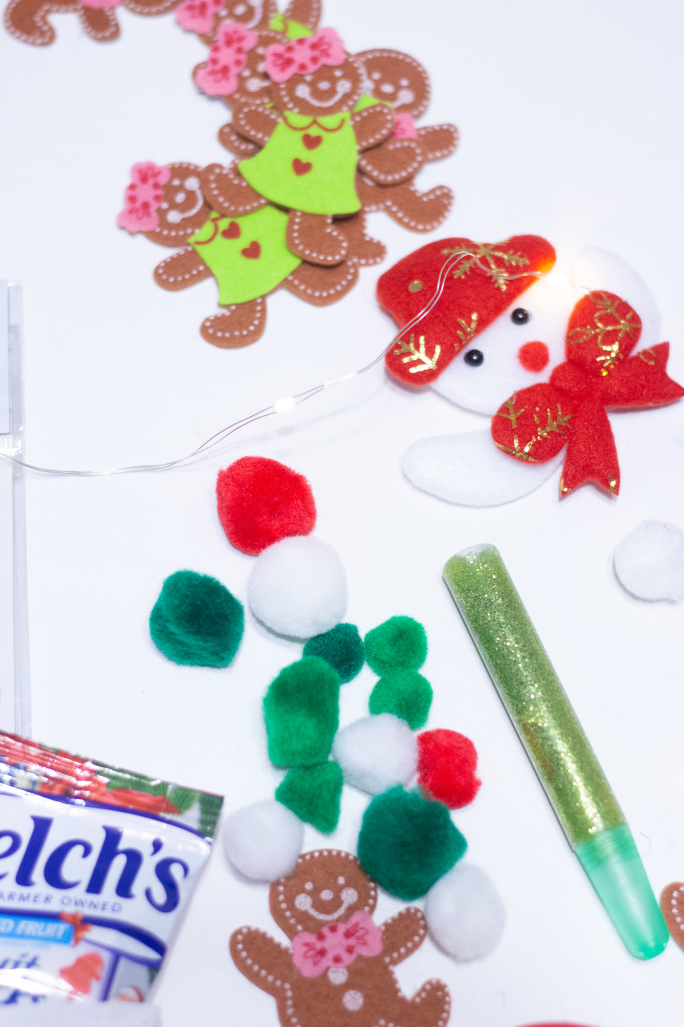 Easy DIY Advent Calendar - Welch's® Christmas Fruit Snacks