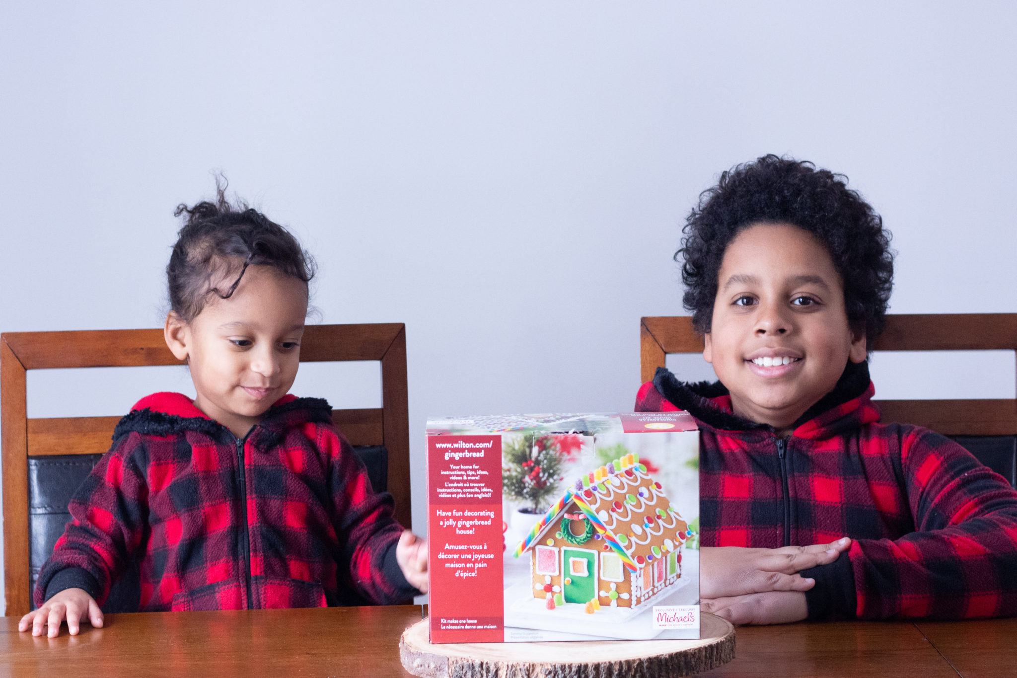 Creating Christmas Memories | Gingerbread House