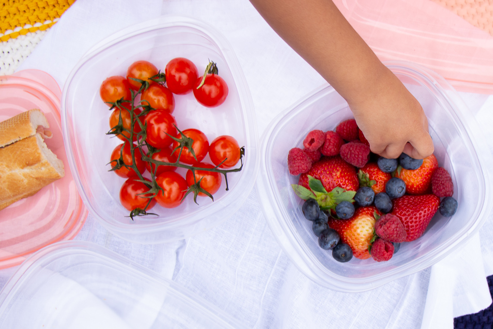 Simple Picnic Food Ideas For an Impromptu Picnic