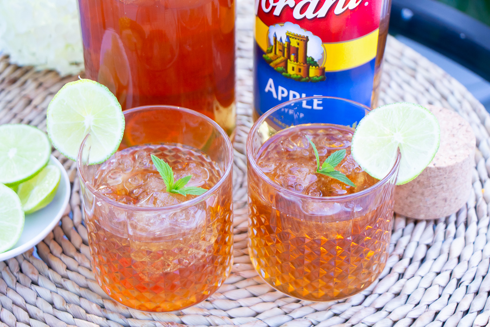 Morning Pick Me Up! | Apple Mint Iced Tea Recipe