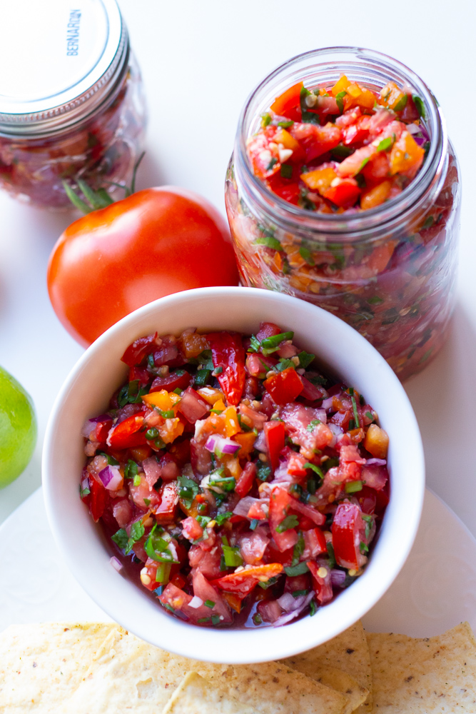 Homemade Spicy Chunky Salsa Recipe