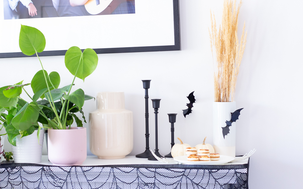 10 Cute Not So Scary Halloween Decor