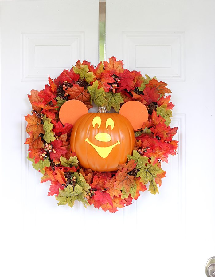 10 Cute Not So Scary Halloween Decor