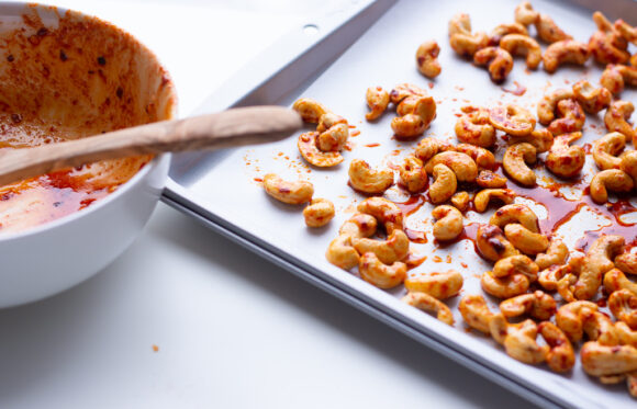 Spicy Roasted Cashews