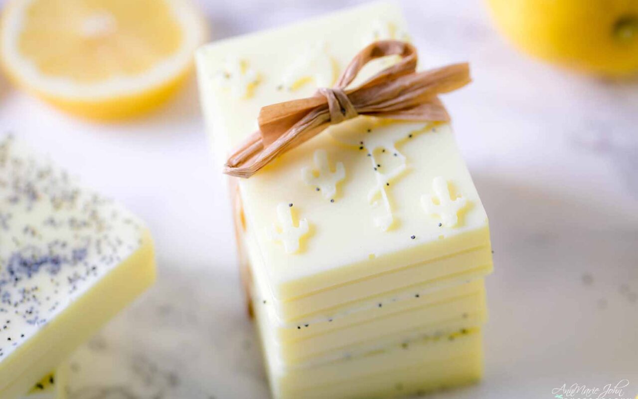 DIY-Lemon-Poppy-Soap