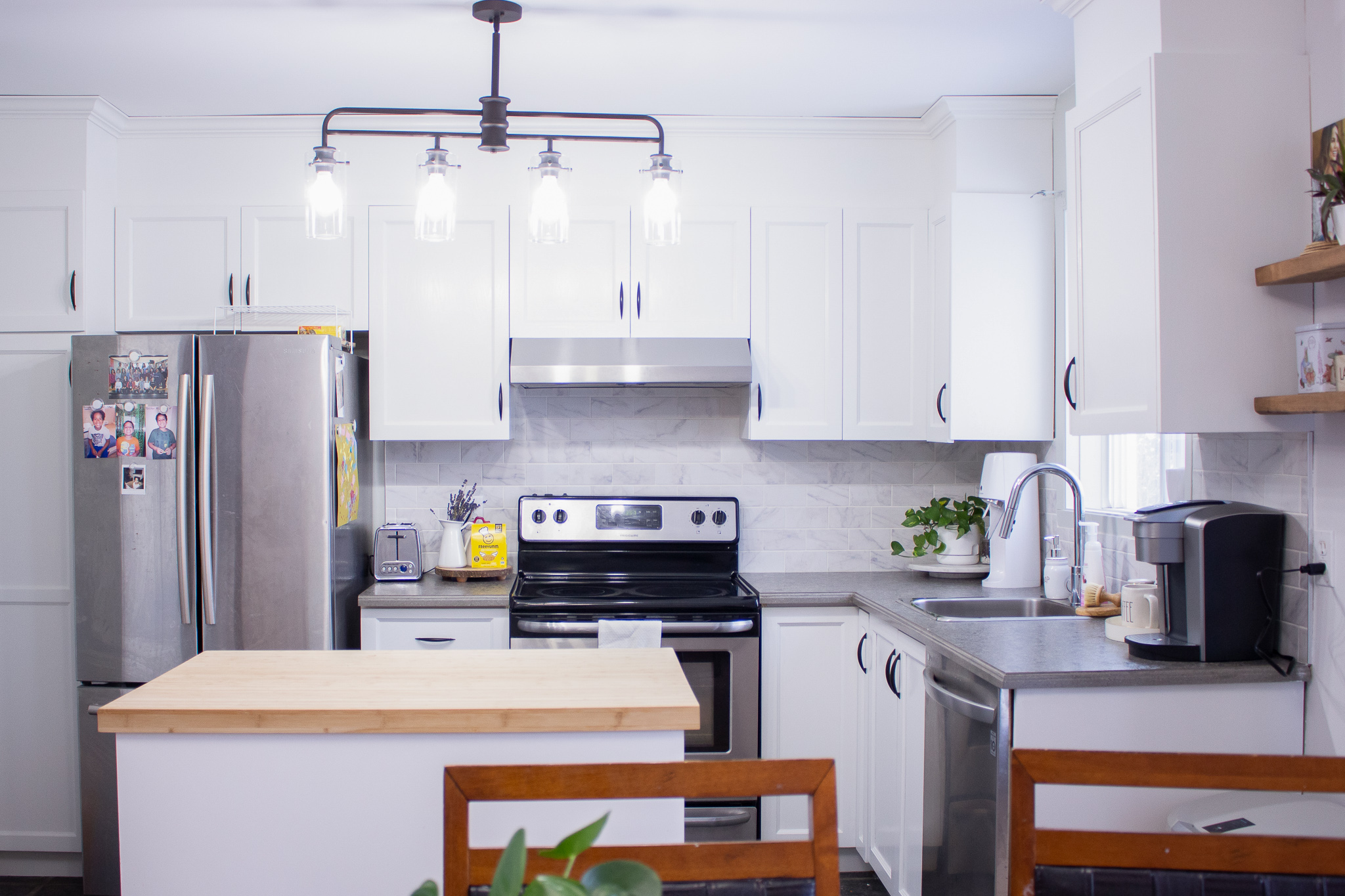 Adding a Special Touch to Your Kitchen: 4 Tips for a Cheap Remodel