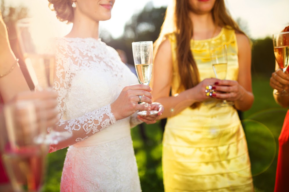 How to Be an Amazing Maid of Honor to Your Friend