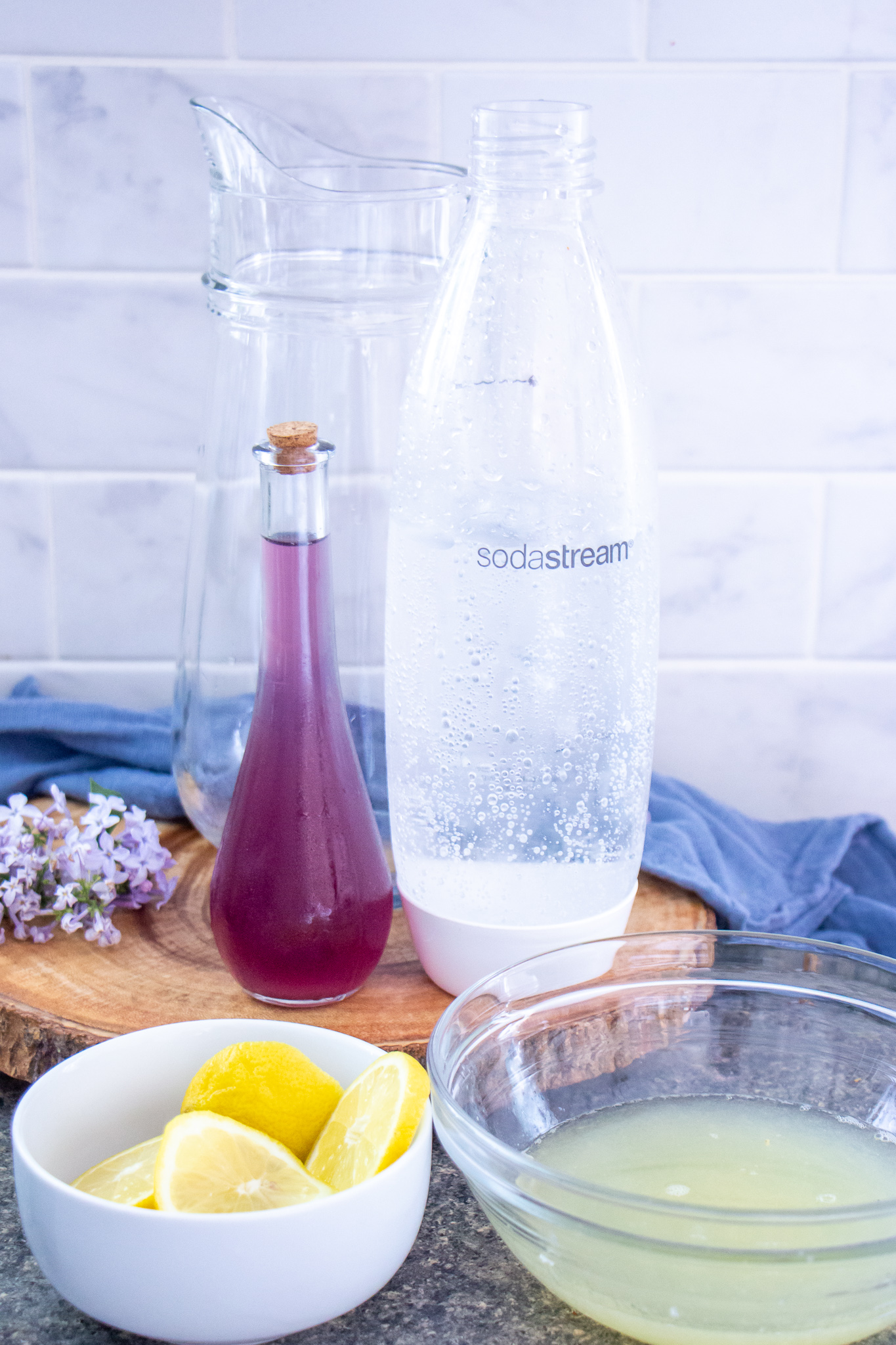 Refreshing Fizzy Lilac Lemonade Recipe