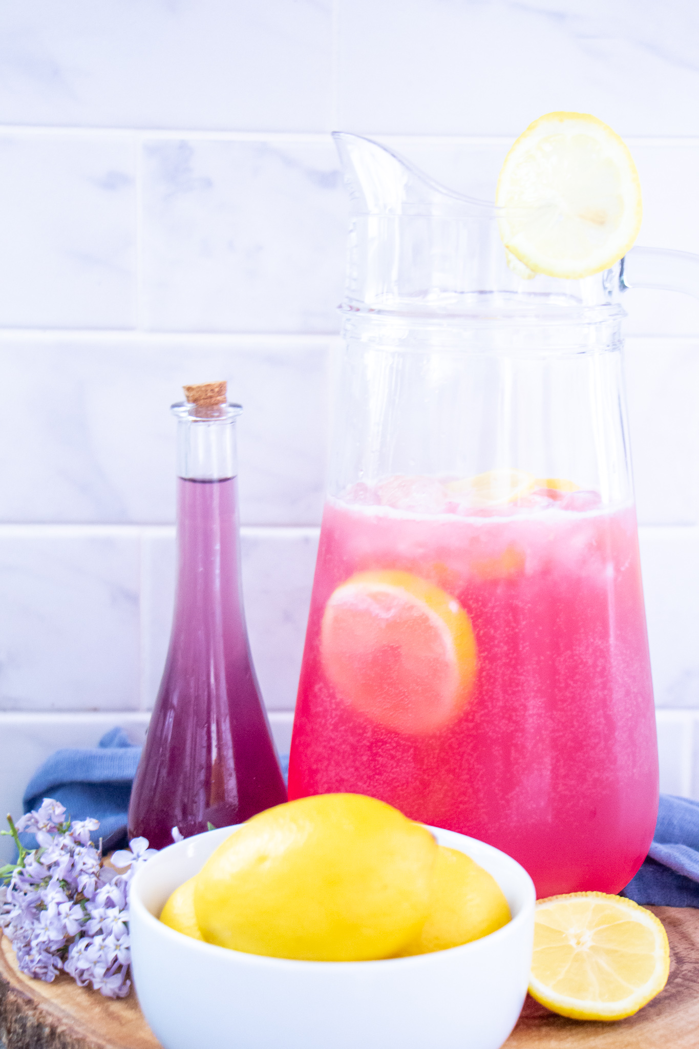 Refreshing Fizzy Lilac Lemonade Recipe