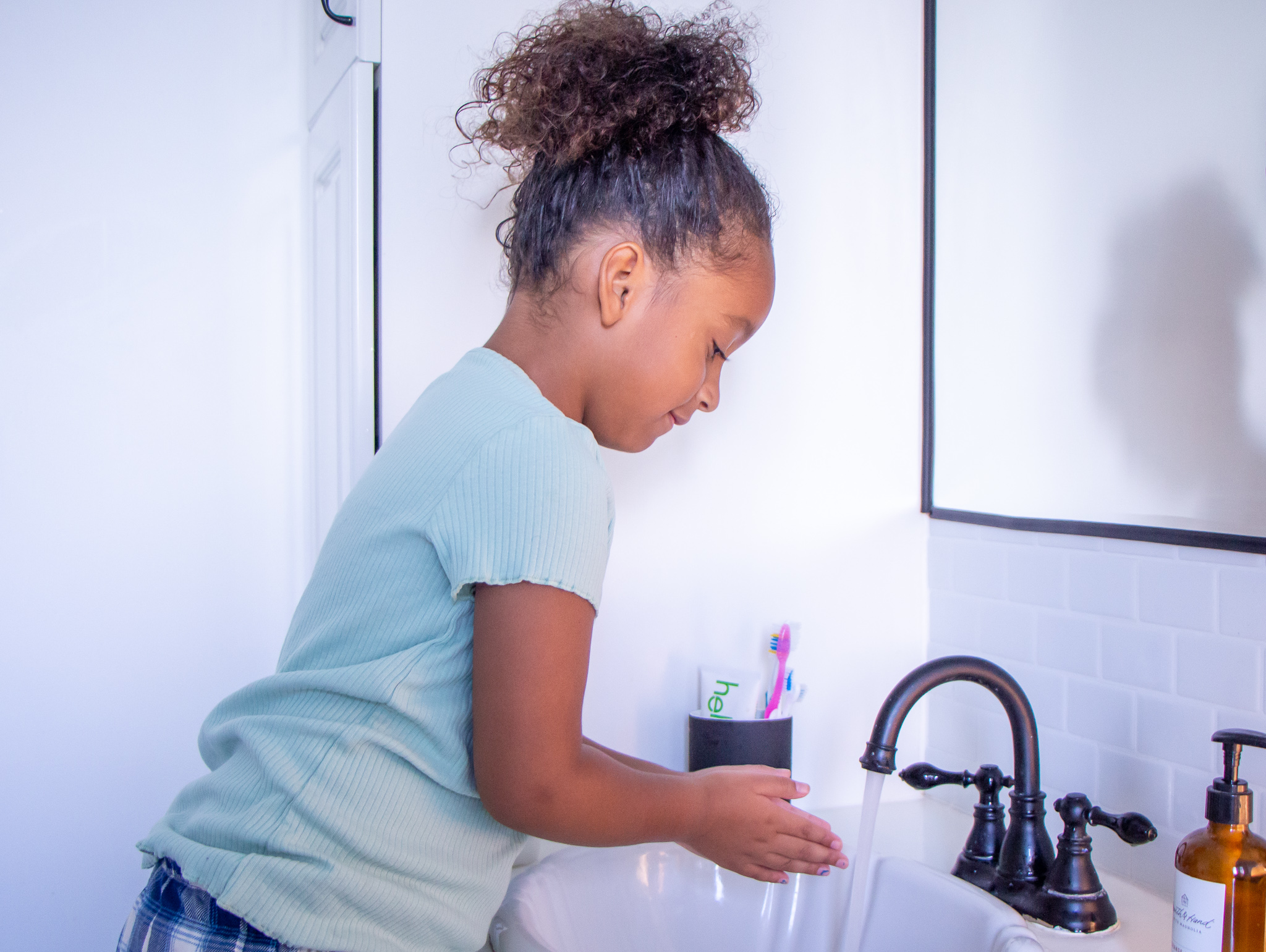 Simple Tips to Keep Your Kids Healthy and The Germs at Bay!