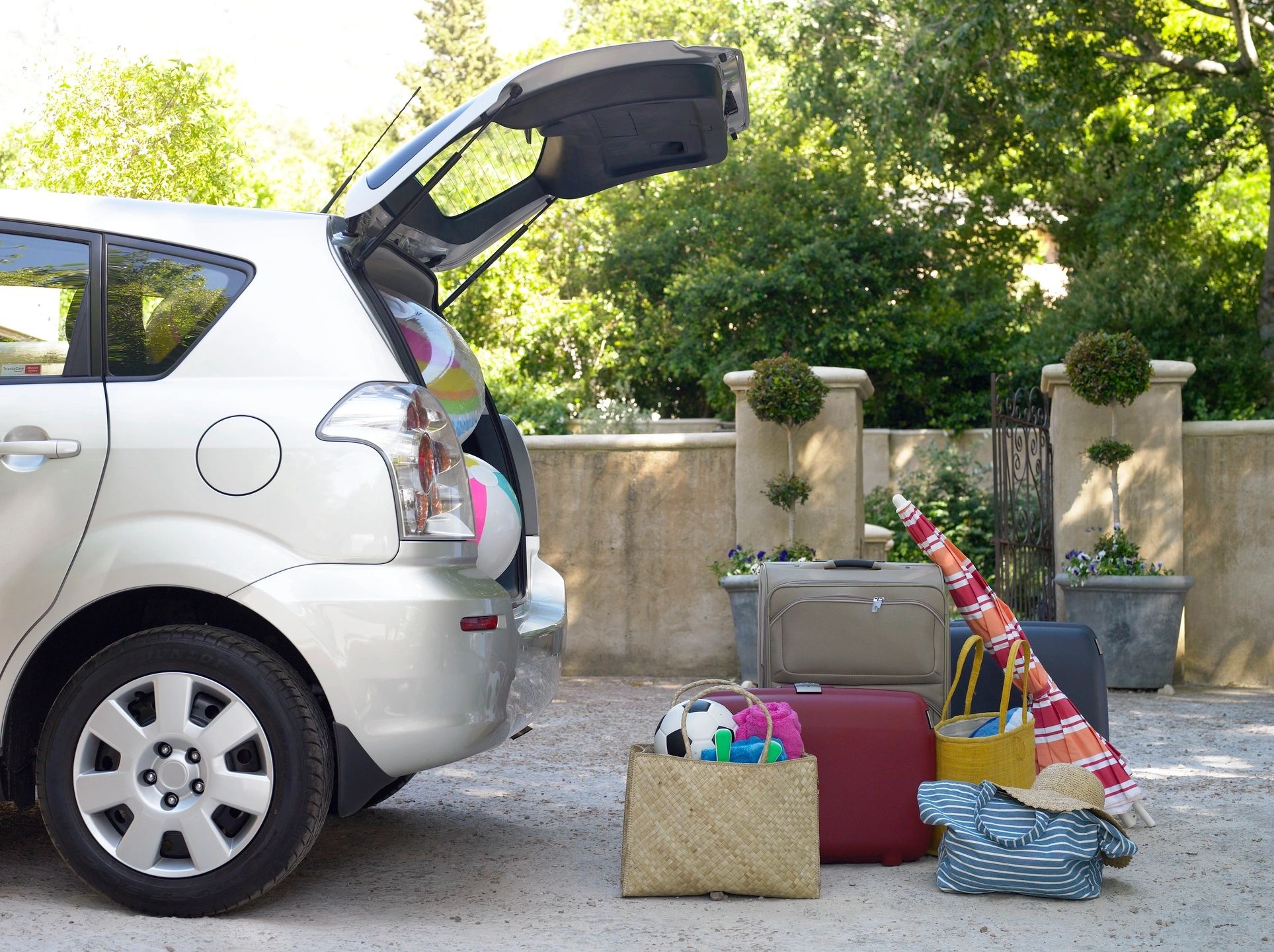 Family Road Trip Safety Checklist: Essential Tips for Traveling with Kids