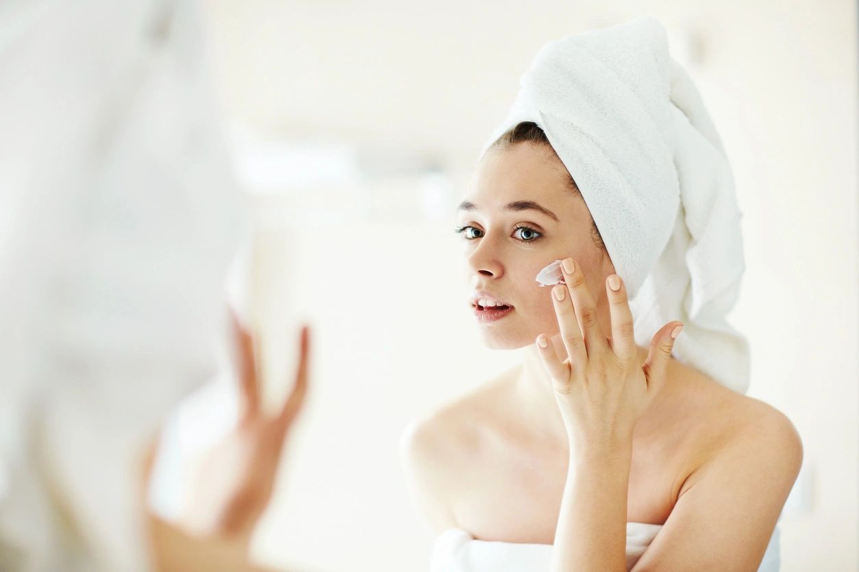 The 10 Best Eye Creams for Puffiness and Dark Circles in 2026