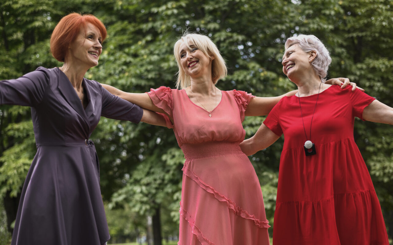 How to Age Gracefully While Maintaining Your Health